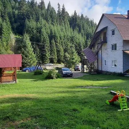 Окремі Апартаменти На 8 Чоловік Садиба У Ані Synevyrs'ka Polyana Exterior photo